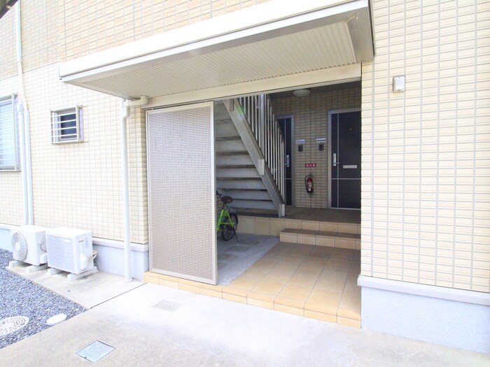 ライフステージⅢの物件外観写真