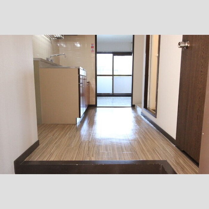 メゾンミレ－の物件内観写真