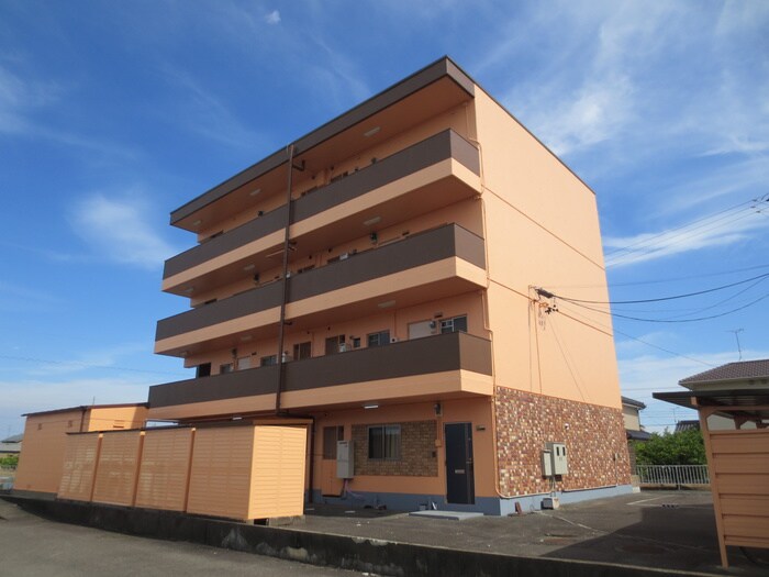 ラフォ－レの物件外観写真