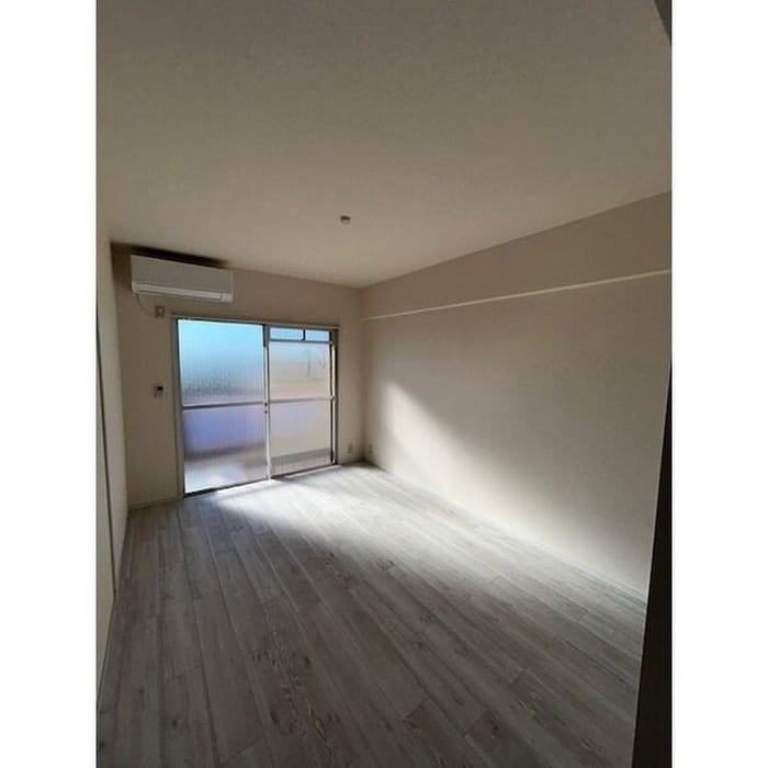 ラフォ－レの物件内観写真