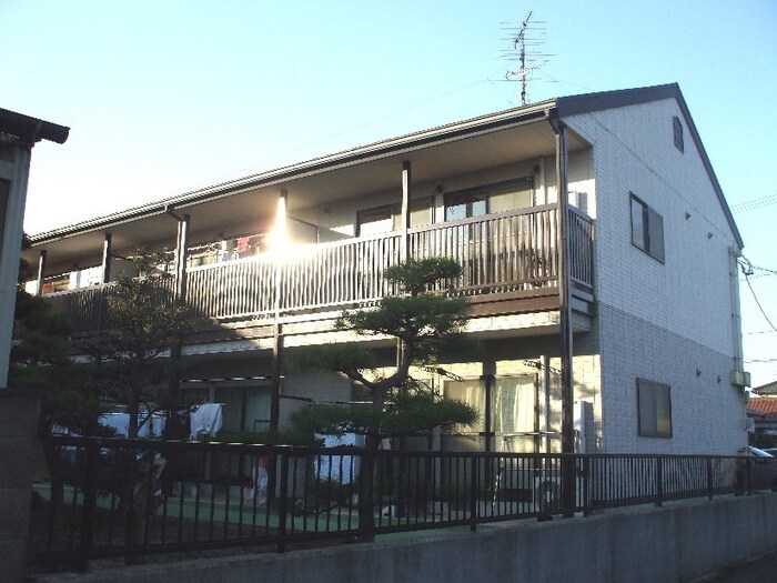 コ－ポたつみの物件外観写真