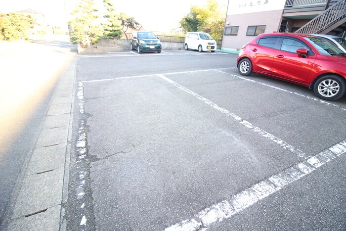 コ－ポたつみの物件外観写真