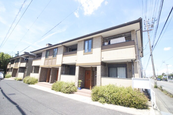 ドクタ－バ－ドＥの物件外観写真