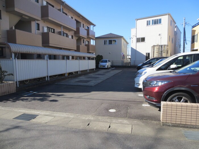 サニーコート高蔵寺西の物件外観写真