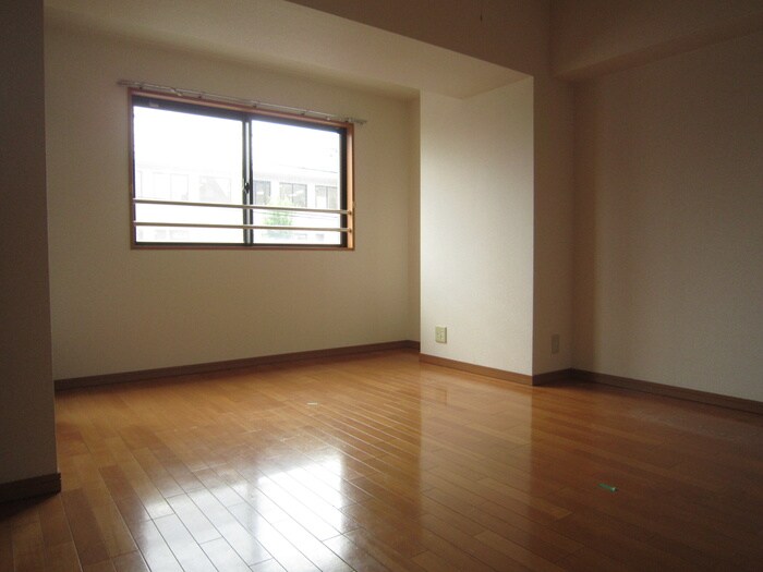 サムティイ－スト白壁の物件内観写真