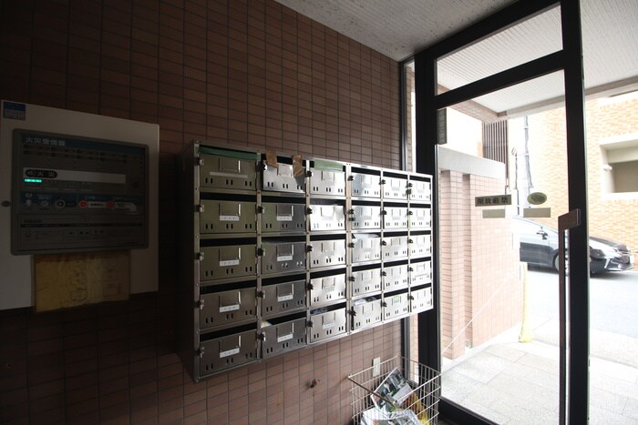 アイワ浄心ビルの物件外観写真