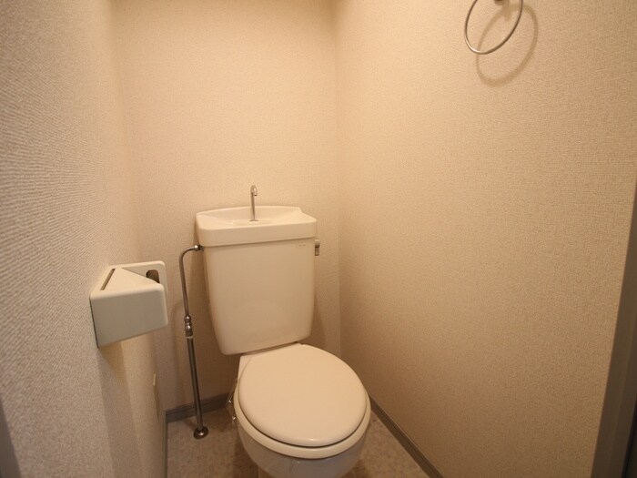 アイワ浄心ビルの物件内観写真