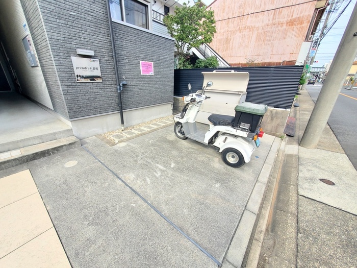 プランドール六番町の物件外観写真