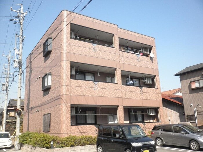 グランブル－の物件外観写真