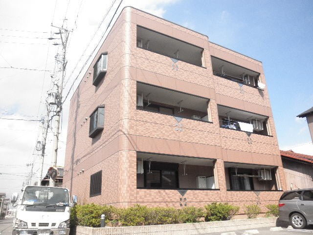 グランブル－の物件外観写真