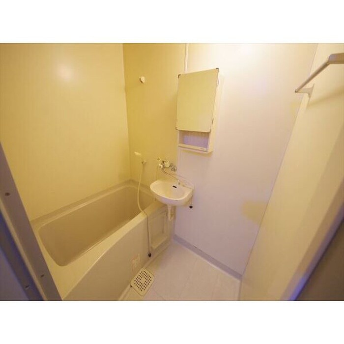 サンフィールド本町の物件内観写真