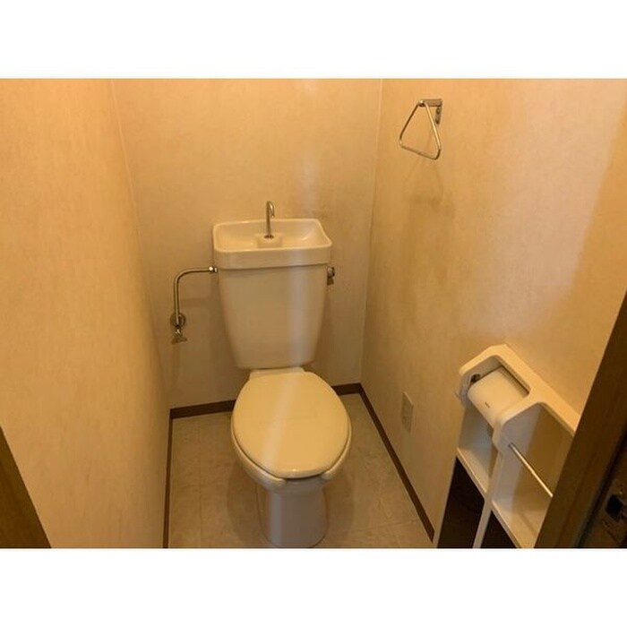 サンフィールド本町の物件内観写真