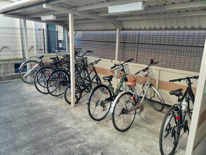 プラスパー高道の物件外観写真