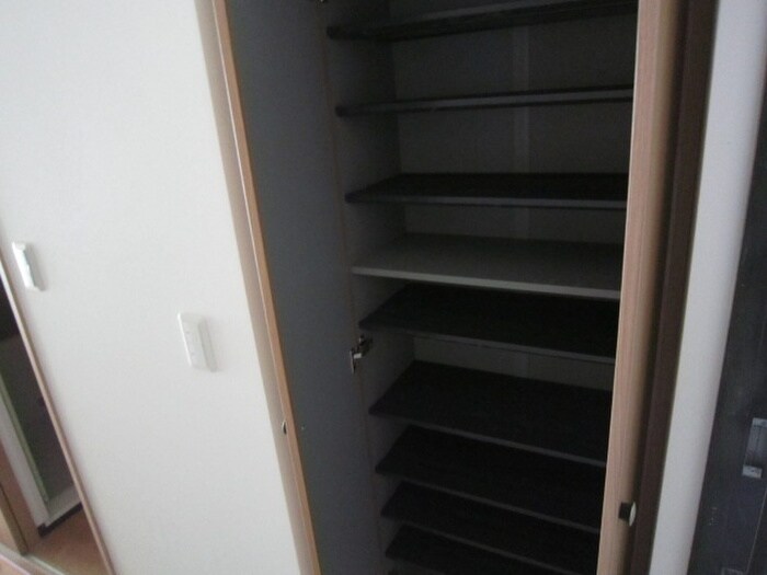 丸の内ｴﾝﾌﾞﾙｺｰﾄの物件内観写真