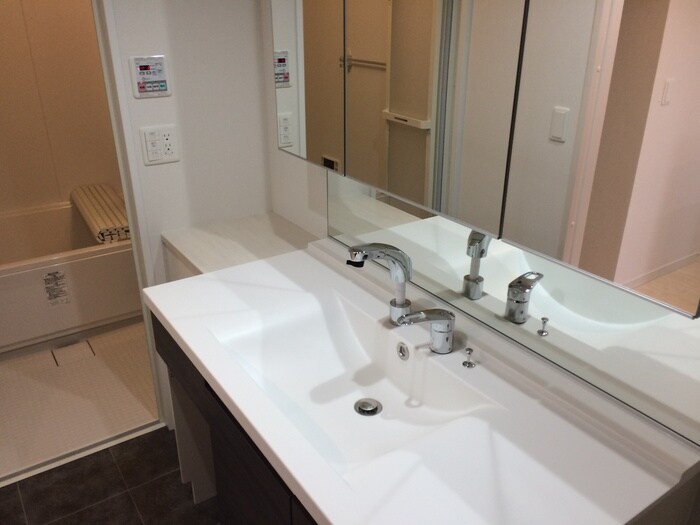 カスタリア新栄Ⅱの物件内観写真