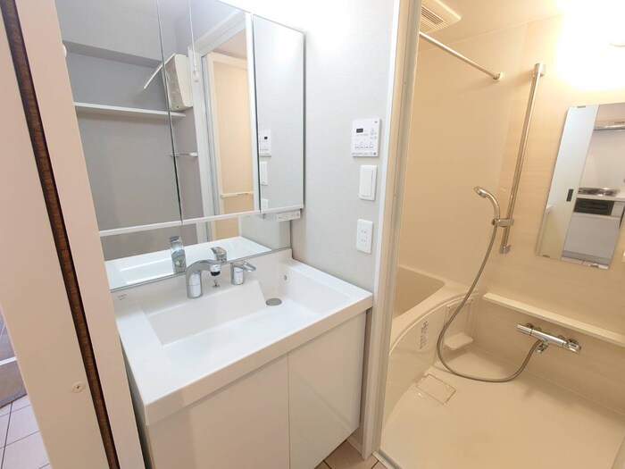 UNROOMの物件内観写真