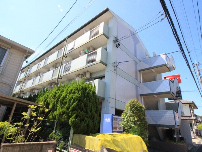 メゾン・ド・ポプラの物件外観写真