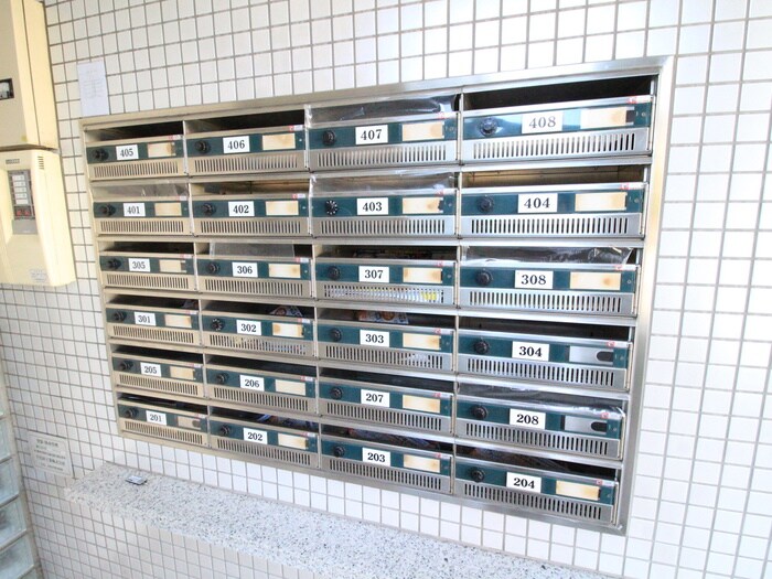 メゾン・ド・ポプラの物件外観写真