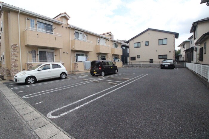 マノワールの物件外観写真