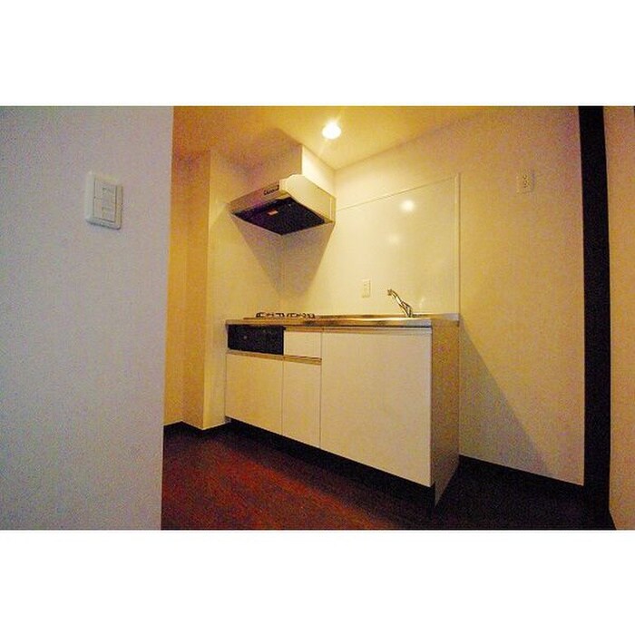 エリュートの物件内観写真