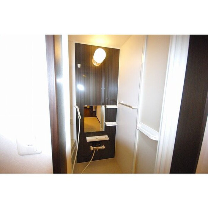 エリュートの物件内観写真