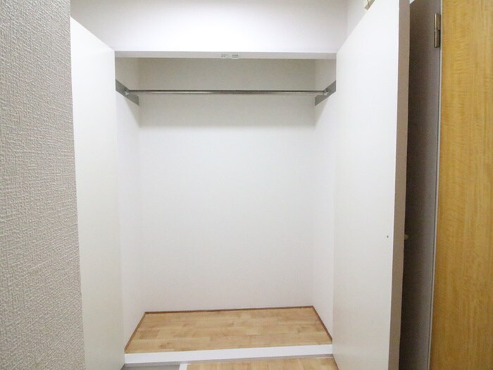 ドール丸の内の物件内観写真