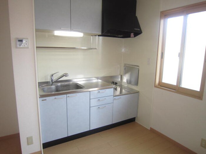 リヴェ－ルＮＯＭＵＲＡの物件内観写真