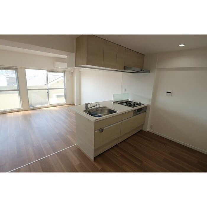 グランドール横前の物件内観写真