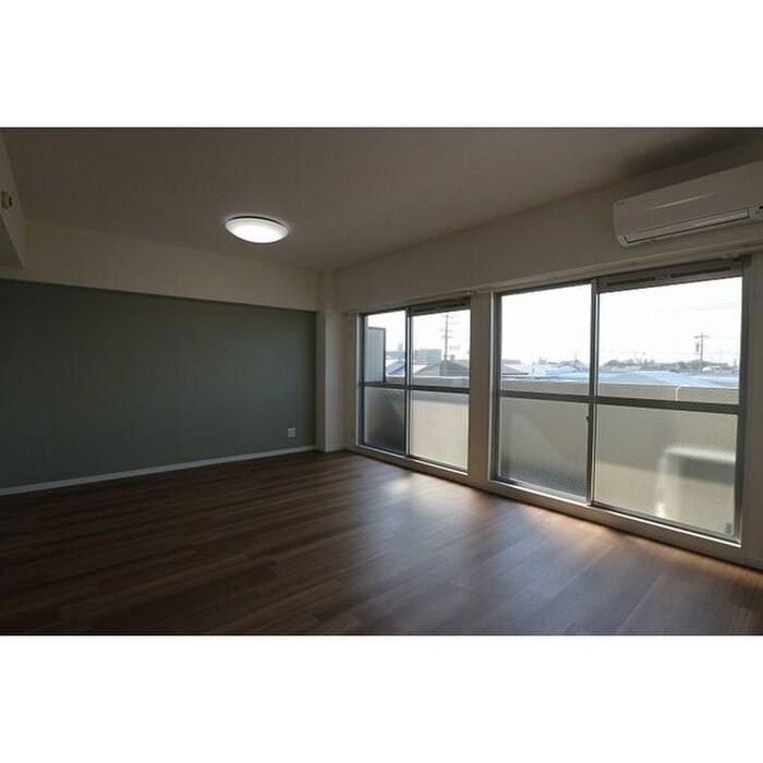 グランドール横前の物件内観写真