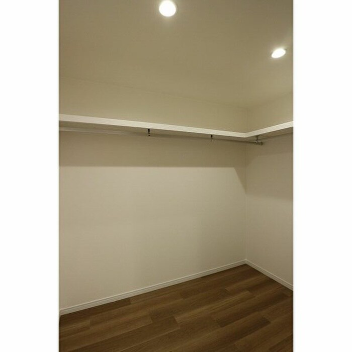 グランドール横前の物件内観写真