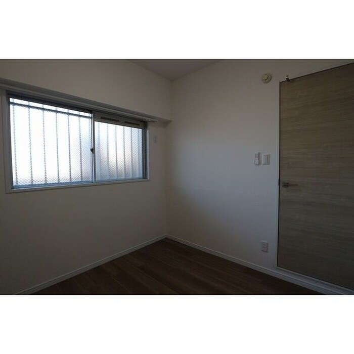 グランドール横前の物件内観写真