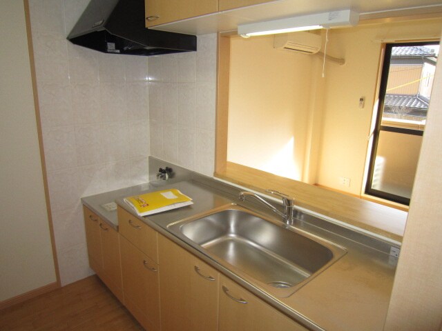 サンハイツＫＯＵＷＡの物件内観写真