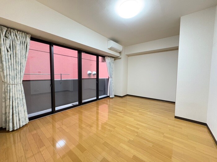 フィーブルサカエの物件内観写真