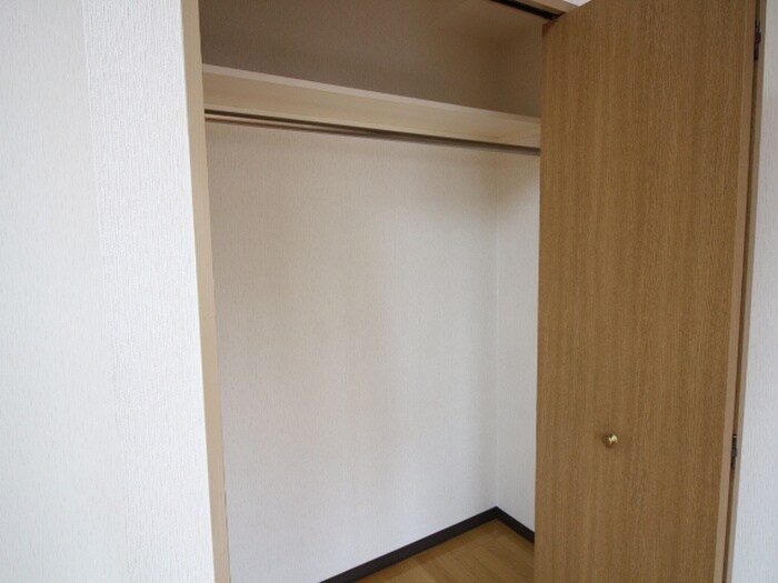 フィーブルサカエの物件内観写真