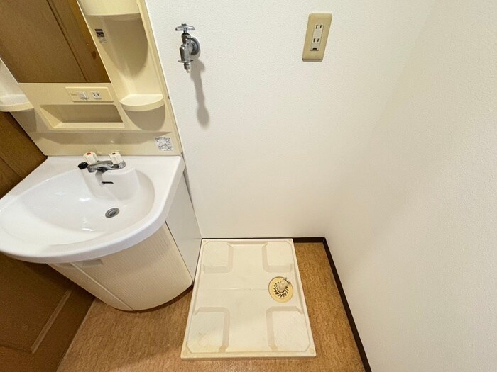 フィーブルサカエの物件内観写真