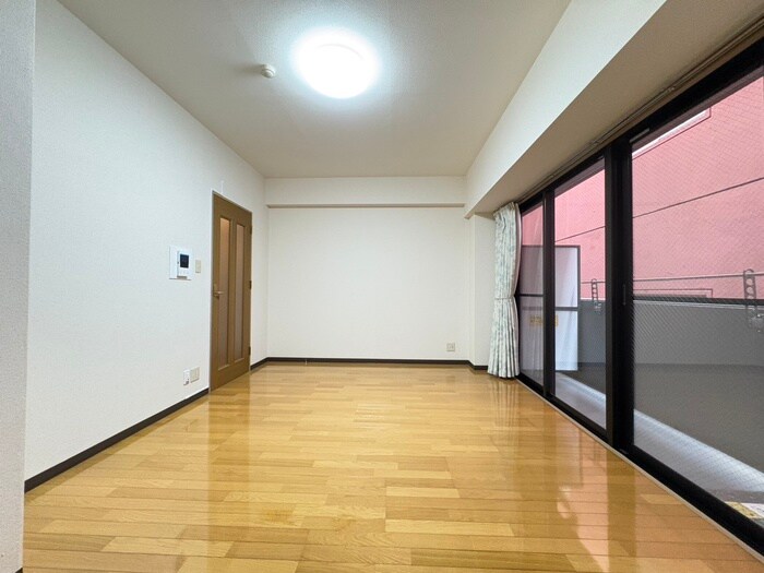 フィーブルサカエの物件内観写真