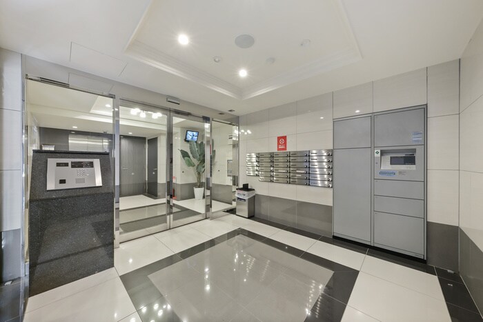 QREST葵の物件外観写真