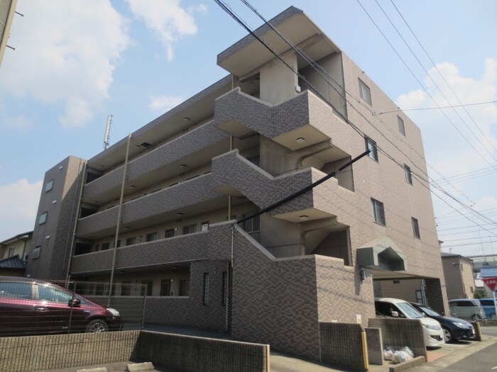 Granville (グランビル）の物件外観写真