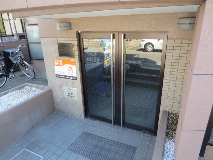 ＢＥＳ岩塚コ－トの物件外観写真