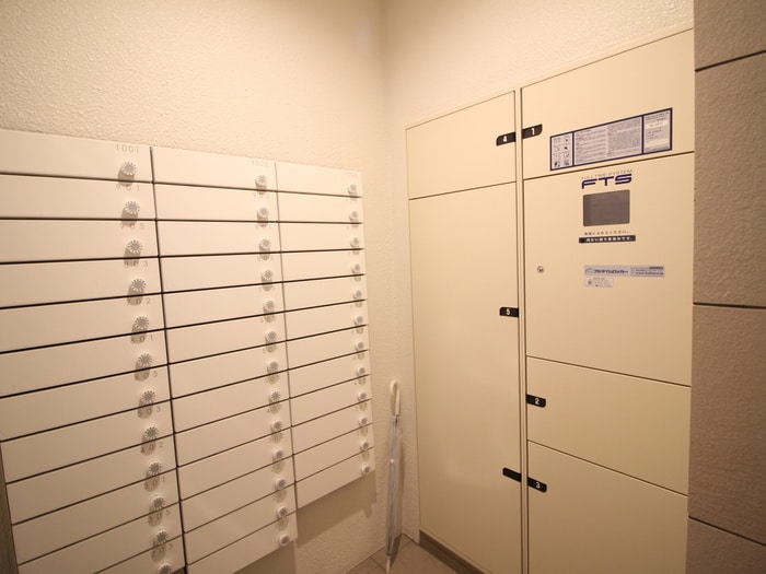 クリスタル丸の内の物件外観写真