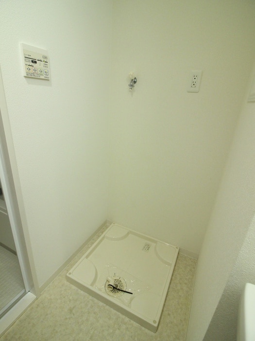 クリスタル丸の内の物件内観写真