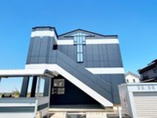 ウィズ　ハウスの物件外観写真