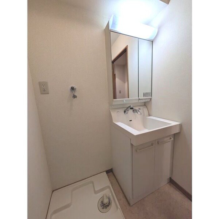 ルミエ－ルの物件内観写真