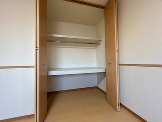 レクサスＡの物件内観写真