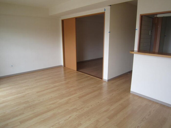 シュテルンハイム２の物件内観写真