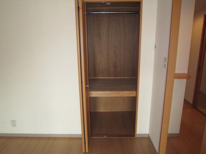 シュテルンハイム２の物件内観写真