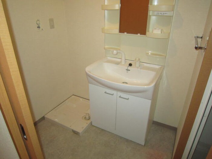 シュテルンハイム２の物件内観写真