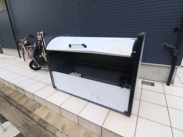 ＡＬＥＸ本陣の物件外観写真