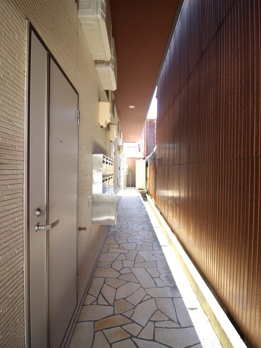 ロワール名古屋　の物件外観写真