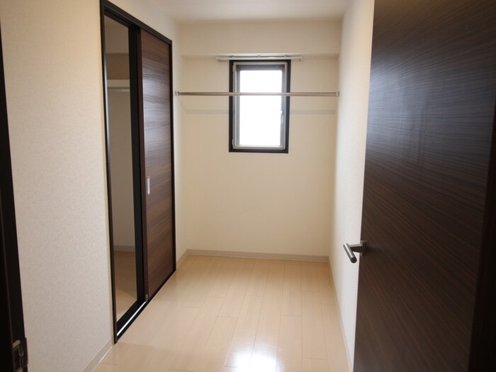 ファインブルーム新栄の物件内観写真